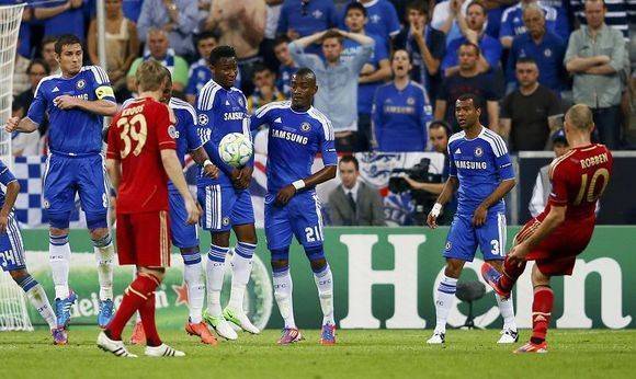 欧冠19.8亿欧元巅峰对决:拜仁主场静待切尔西复仇之战 欧冠19.8亿欧元巅峰对决:拜仁主场静待切尔西复仇之战