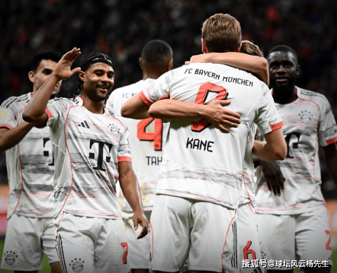 稳坐德甲榜首之位,拜仁客场3-0完胜法兰克福,主教练孔帕尼点评比赛 稳坐德甲榜首之位,拜仁客场3-0完胜法兰克福,主教练孔帕尼点评比赛
