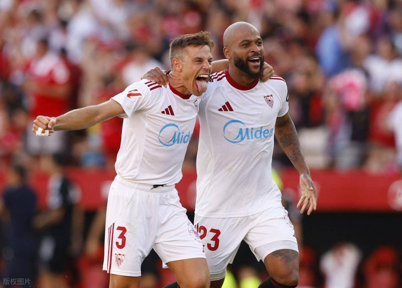 天助皇马:4-1大冷门,西甲第11大胜西甲第2,巴萨遭遇2连败 天助皇马:4-1大冷门,西甲第11大胜西甲第2,巴萨遭遇2连败