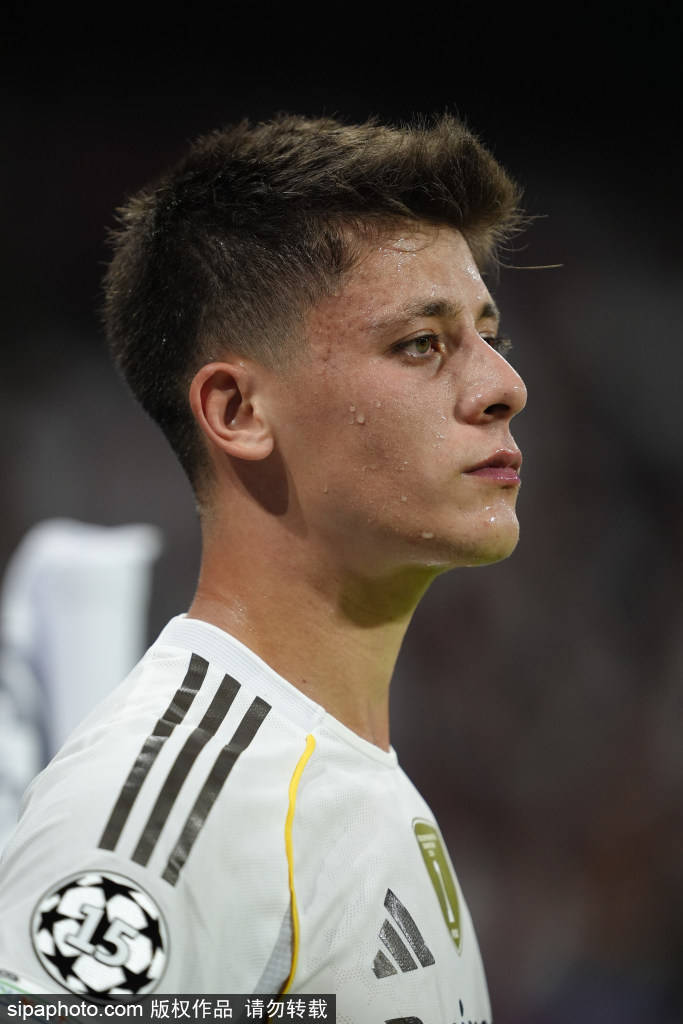 萨义德-马拉:德甲新星崛起,1对1射门次数仅次于姆巴佩! 萨义德-马拉:德甲新星崛起,1对1射门次数仅次于姆巴佩!