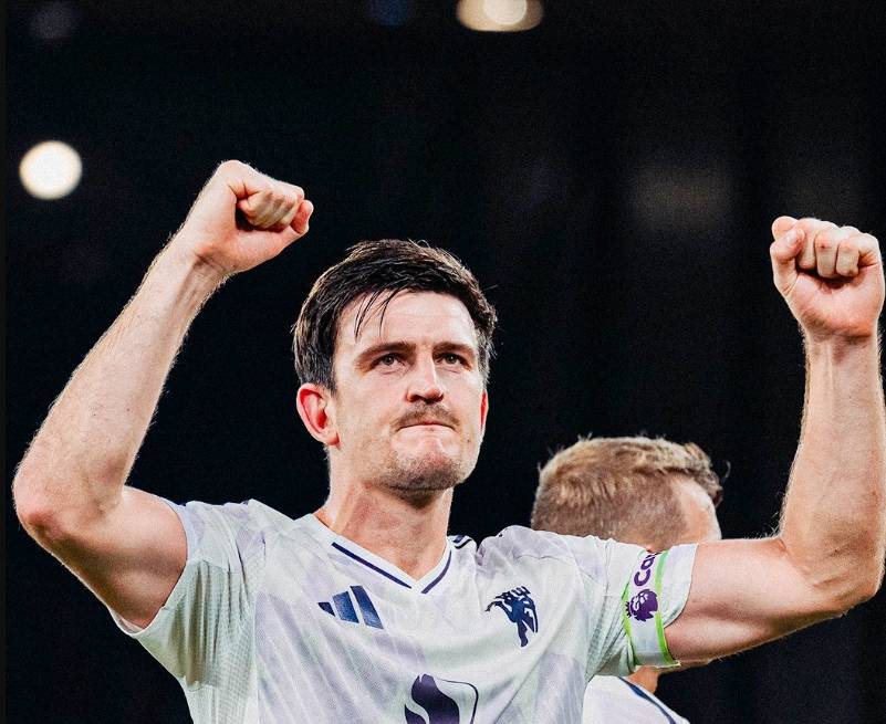 头球绝杀利物浦,放弃14万英镑周薪,马奎尔值得曼联一份新合同吗 头球绝杀利物浦,放弃14万英镑周薪,马奎尔值得曼联一份新合同吗